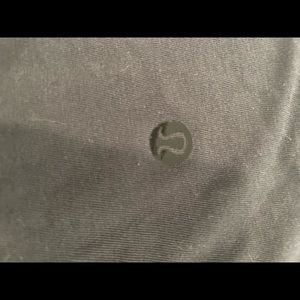 Size 4 lululemon v neck